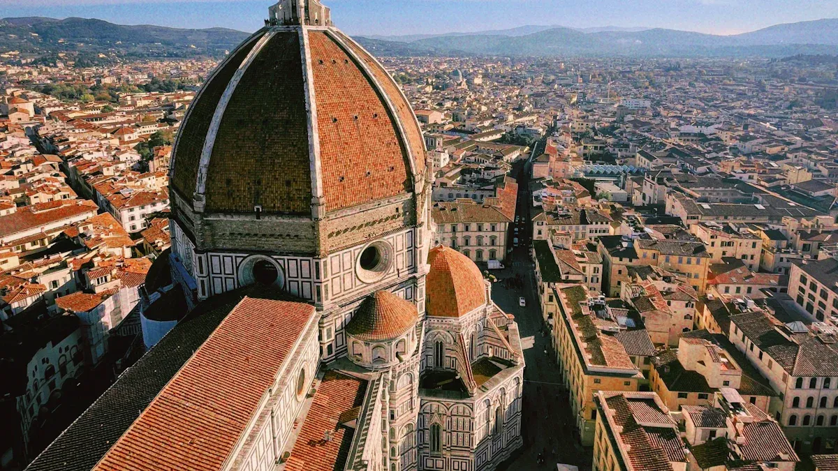 Birds In Florence: Identifying Common and Migratory Bird Species in the Tuscan City