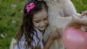 Best Dogs for Families: 15 Top Breeds for Kids & Safety