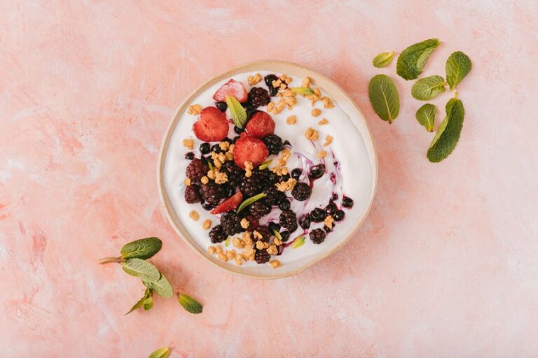 yogurt benefits for dogs